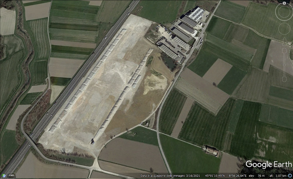 02 Vista dall'alto a lavoro concluso. Demolizione dell'Ex-stabilimento Danesi-Latertech vicino Pavia